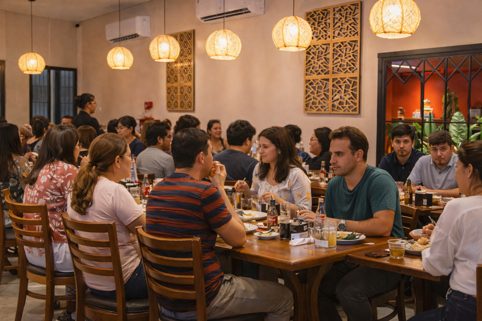 Salão do restaurante Don Dito em Cuiabá